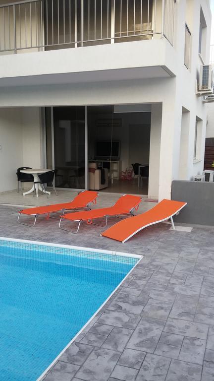 Palms Resort Apartments Alethriko Luaran gambar