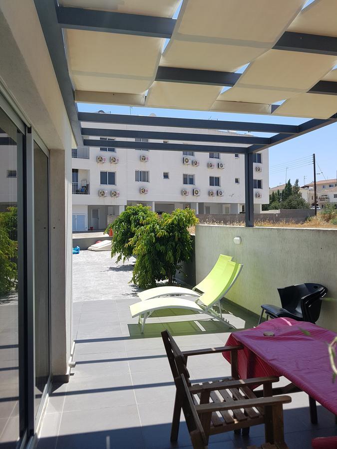 Palms Resort Apartments Alethriko Luaran gambar